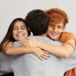 Apoyar emocionalmente